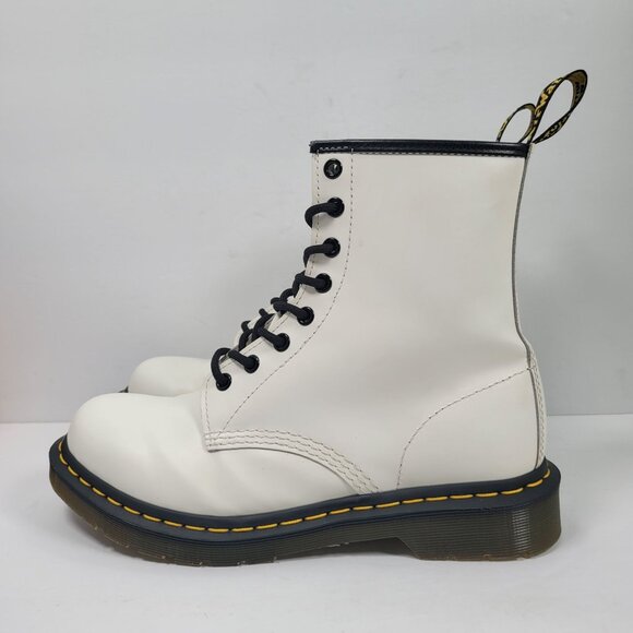 Dr. Martens Women's White Smooth Leather Lace-Up Boots 11821 US Size 9 - Picture 2 of 10